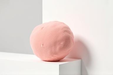 Mise en scène de produit pour publicité.